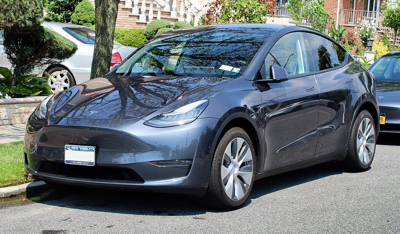 2020–2024 Tesla Model Y