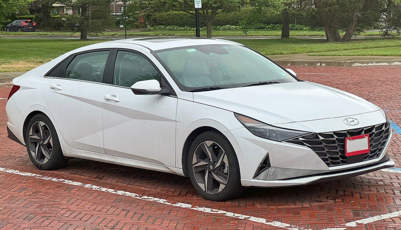 2021–2026 Hyundai Elantra